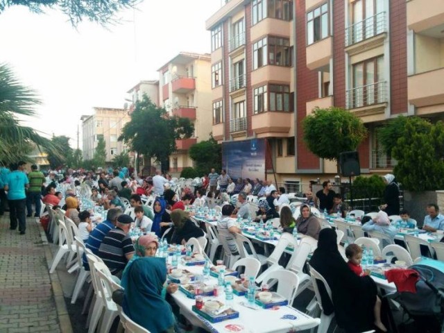 Ak Parti Ataşehir Kayışdağı Mahallesi İftarı 2015