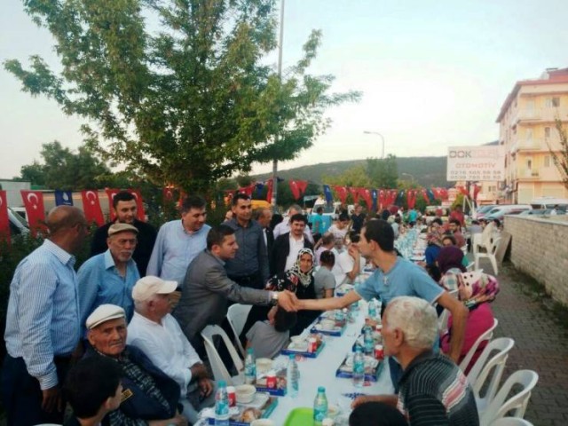 Ak Parti Ataşehir Kayışdağı Mahallesi İftarı 2015