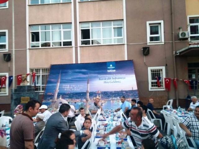 Ak Parti Ataşehir Küçükbakkalköy İftarı 2015