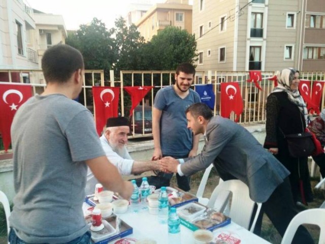 Ak Parti Ataşehir Küçükbakkalköy İftarı 2015