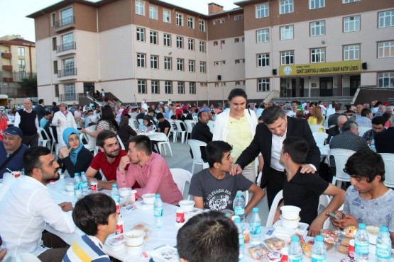 Ak Parti Ataşehir Teşkilat İftarı 2015