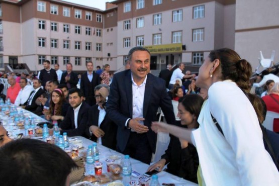 Ak Parti Ataşehir Teşkilat İftarı 2015