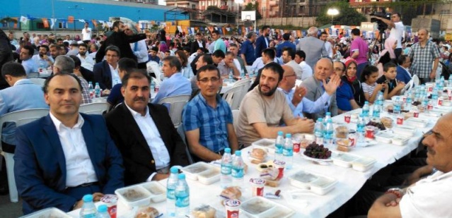 Ak Parti Ataşehir Vefa İftarı2016