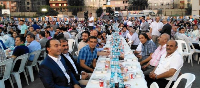 Ak Parti Ataşehir Vefa İftarı 2016