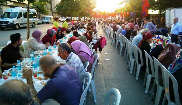 İBB, Ak Parti Ataşehir Yenisahra ve Barbaros Mahallesi Sokak İftarı 2017