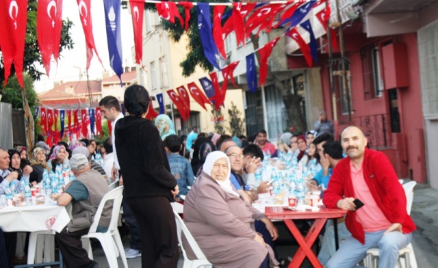 Ak Parti Ataşehir, Gönül soframız, Yenisahra Mahallesinde Gerçekleşti 2018