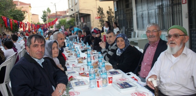 Ak Parti Ataşehir, Gönül soframız, Yenisahra Mahallesinde Gerçekleşti 2018