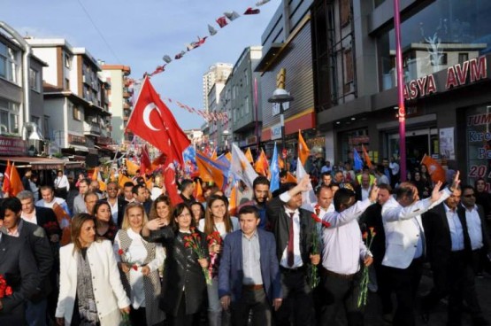 Ak Parti Ataşehir Yürüyüşü 2015