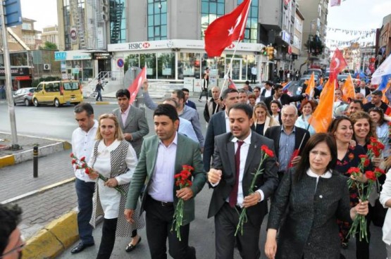 Ak Parti Ataşehir Yürüyüşü 2015