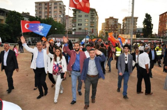 Ak Parti Ataşehir Yürüyüşü 2015