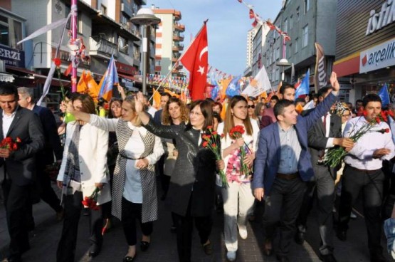 Ak Parti Ataşehir Yürüyüşü 2015