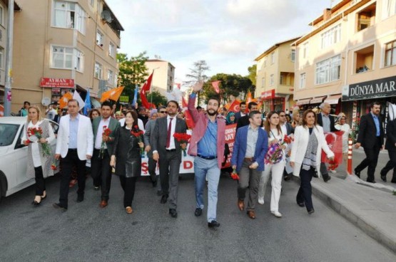 Ak Parti Ataşehir Yürüyüşü 2015