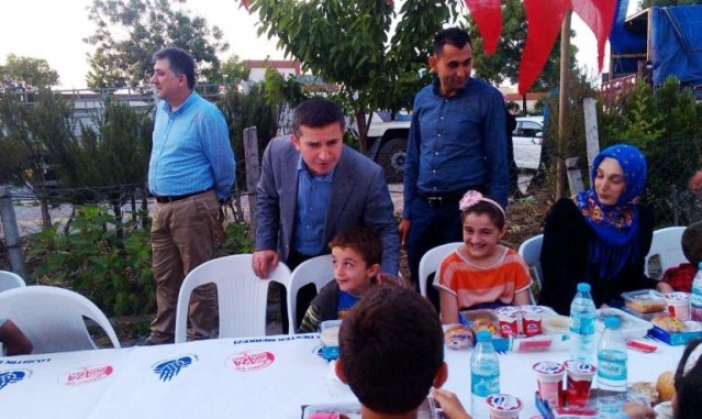 Ak Parti Ataşehir İnönü Mahallesi Sokak İftarı 2015