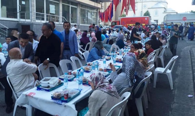 Ak Parti Fetih Mahallesi İftarı 2016