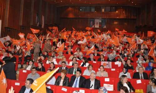 AK PARTİ KADIN KOLLARI KONFRESİ