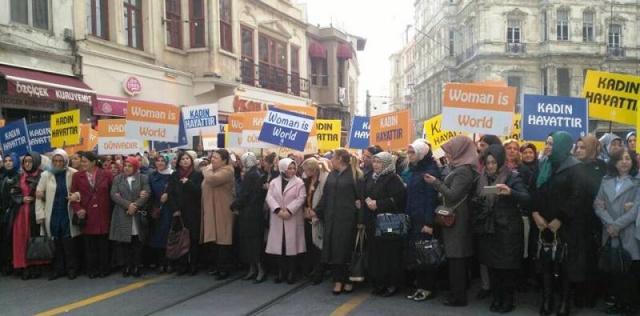 Ak Parti Kadına Şiddeti Protosto Yürüyüşü Taksim 2016