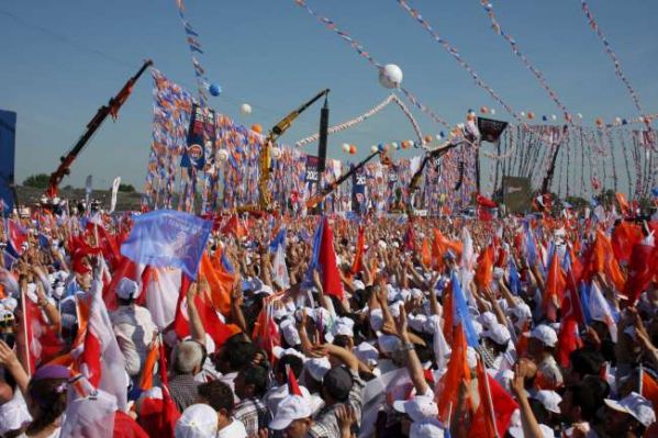 AK PARTİ KAZLIÇEŞEM MİTİNGİ 2011