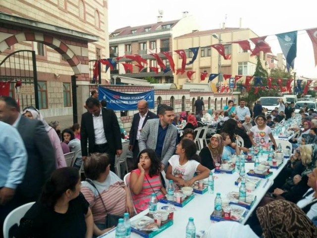 Ak Parti Ataşehir Örnek Mahallesi İftarı 2015