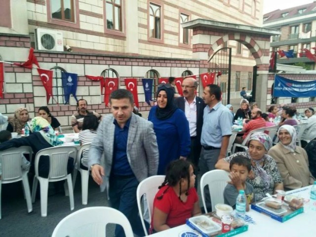 Ak Parti Ataşehir Örnek Mahallesi İftarı 2015