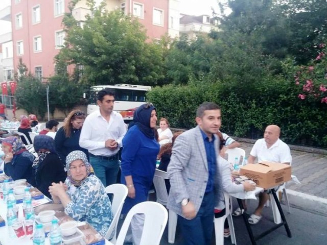 Ak Parti Ataşehir Örnek Mahallesi İftarı 2015