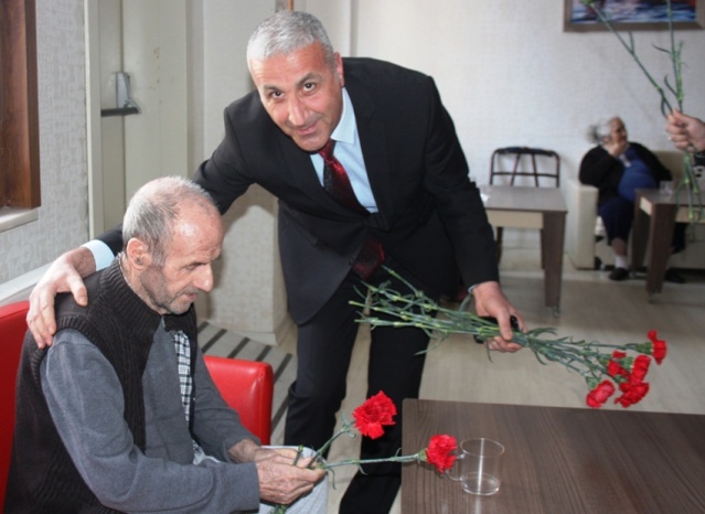 ATAMEM, Ataşehir Belediyesi Meslek Edindirme Merkezi, Yaşlılar günü Huzur Evi Etkinliği, 2017