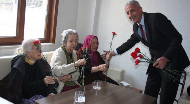 ATAMEM, Ataşehir Belediyesi Meslek Edindirme Merkezi, Yaşlılar günü Huzur Evi Etkinliği, 2017