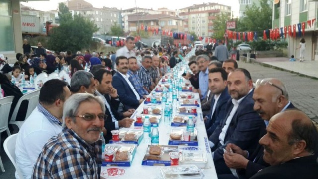 Ataşehir Ak Parti Ramazan Proğramı Fotoları