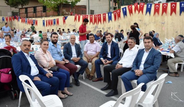 Ataşehir Ak Parti Ramazan Proğramı Fotoları