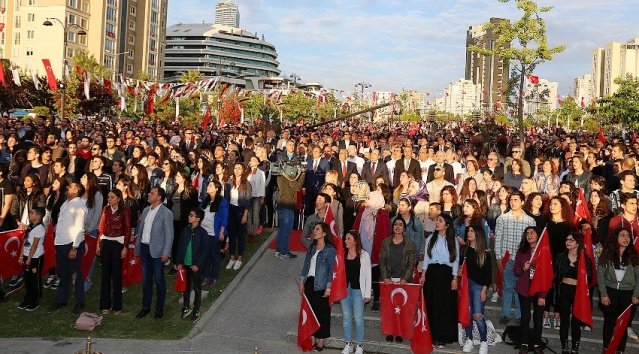 19 Mayıs Ataşehir'de Coşkuyla Kutlandı