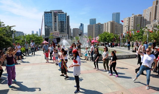 19 Mayıs Ataşehir'de Coşkuyla Kutlandı