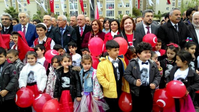 Ataşehir 23 Nisan Ulusal Egemenlik ve Çocuk Bayramı kutlamaları