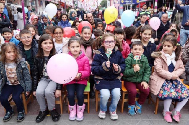 Ataşehir 23 Nisan Ulusal Egemenlik ve Çocuk Bayramı kutlamaları