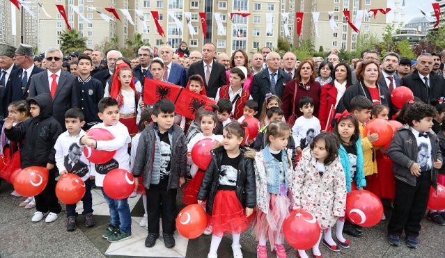 Ataşehir 23 Nisan Ulusal Egemenlik ve Çocuk Bayramı kutlamaları