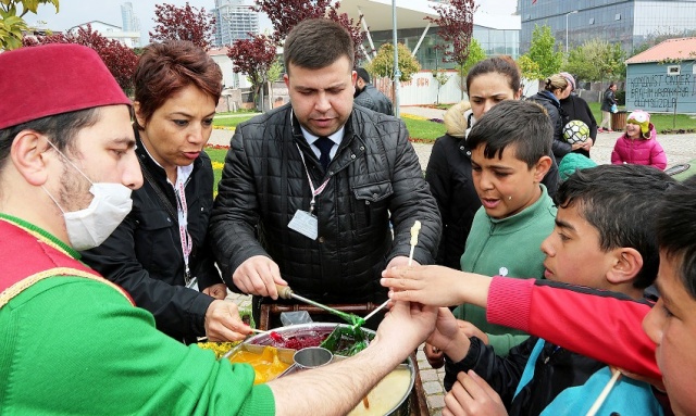 Ataşehir 23 Nisan Ulusal Egemenlik ve Çocuk Bayramı kutlamaları