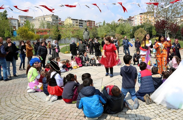 Ataşehir 23 Nisan Ulusal Egemenlik ve Çocuk Bayramı kutlamaları