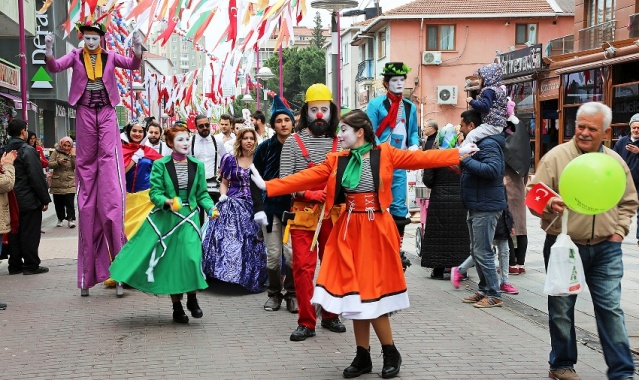 Ataşehir 23 Nisan Ulusal Egemenlik ve Çocuk Bayramı kutlamaları