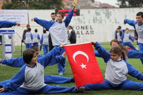 ATAŞEHİR BAYAN FUTBOL TAKIMI, BEŞİKTAŞ KARMASI MAÇI