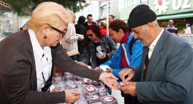 Ataşehir Belediyesi Aşure Dağıtımı 2016