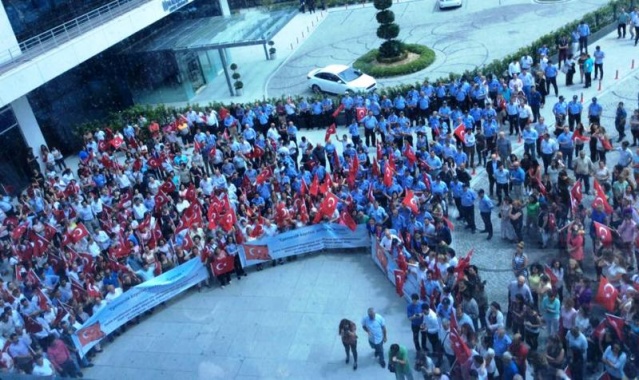 Ataşehir Belediyesi Darbe girişimine Hayır Dedi