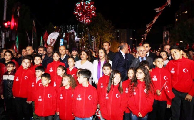 Ataşehir, Cumhuriyet Bayramı Tören Fotoları, 2017