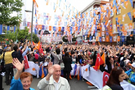 Akmet Davutoglu Ataşehir Mitingi 2015