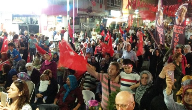 Ak Parti Ataşehir Demokrasi Nöbeti 2016