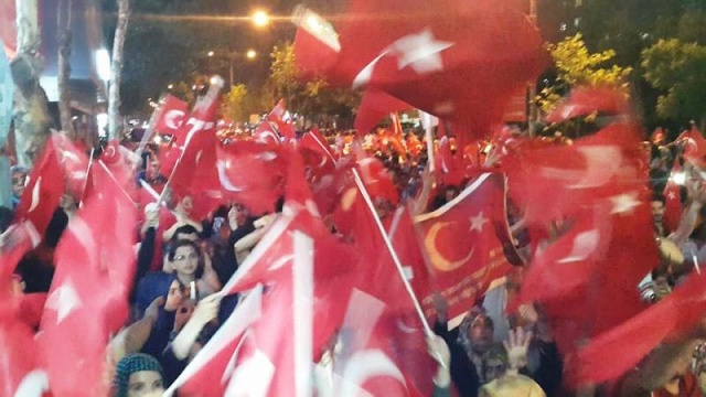 Ataşehir Sivil Toplum Örgütleri Demokrasi Nöbetinde 2016