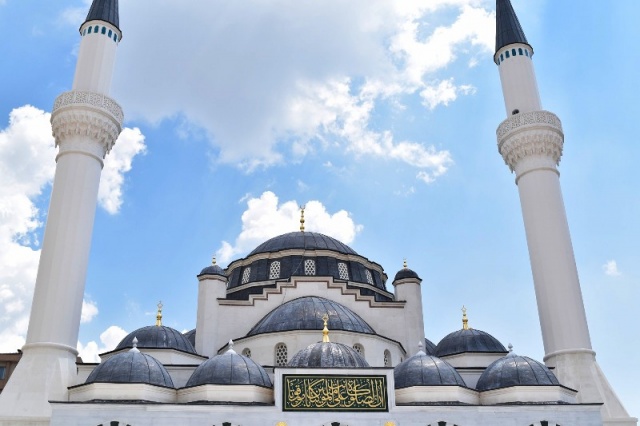 Ataşehir, İçerenköy, Sultan Alpaslan Camii Fotoları 2016