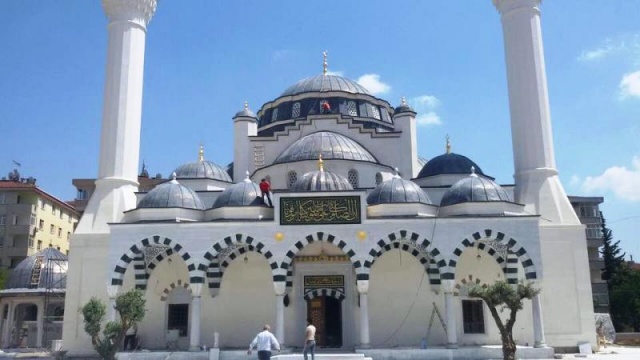 Ataşehir, İçerenköy, Sultan Alpaslan Camii Fotoları 2016