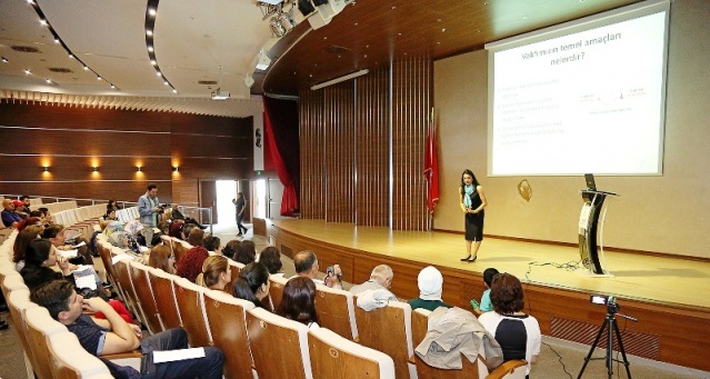 Ataşehir'de Kansere karşı bilinçlendirme semineri düzenlendi