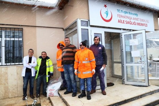 Ataşehir Belediyesi Kar çalışmalarını sürdürüyor