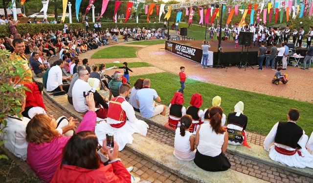 Ataşehir Belediyesi Kardeş Kültürler Festivali 2016