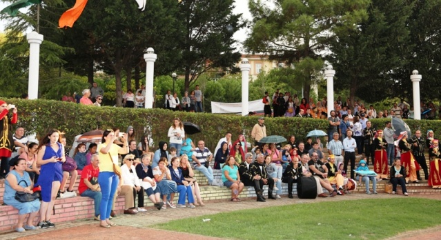 Ataşehir Belediyesi Kardeş Kültürler Festivali 2016