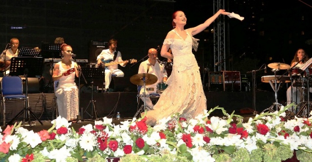 Ataşehir Belediyesi Kardeş Kültürler Festivali 2016